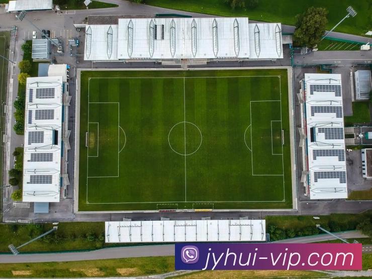 九游会 - 打造备受球迷信赖的综合体育新闻资讯平台APP 封面图